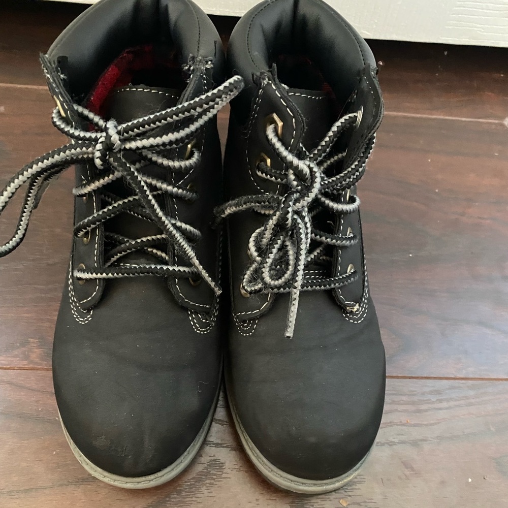 Black Boots‎ | Size 12 Youth